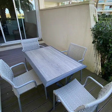 à Saint-cyprien – Accès Plage, Piscine, Terrasse - Fr-1-732-71 Appartement